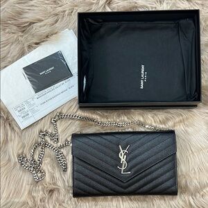Saint Laurent (YSL) WOC